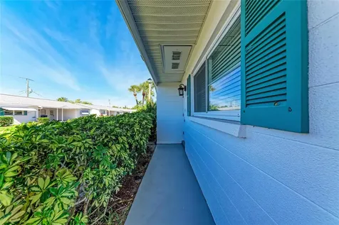 5992 Coral Way Bradenton FL 34207