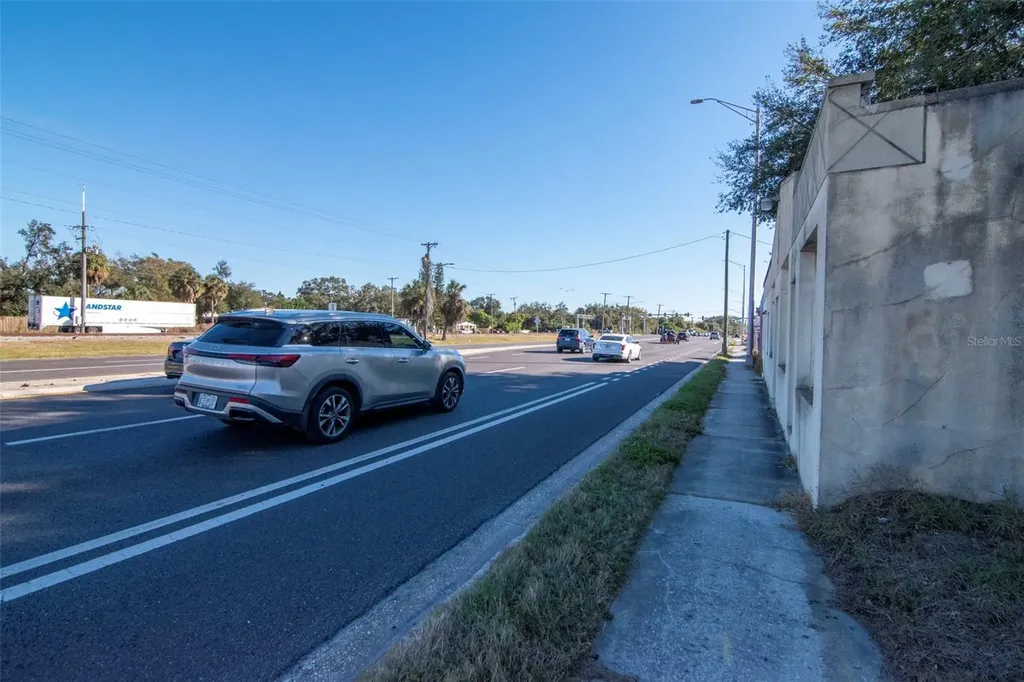 10007 S 41 Highway Gibsonton FL 33534