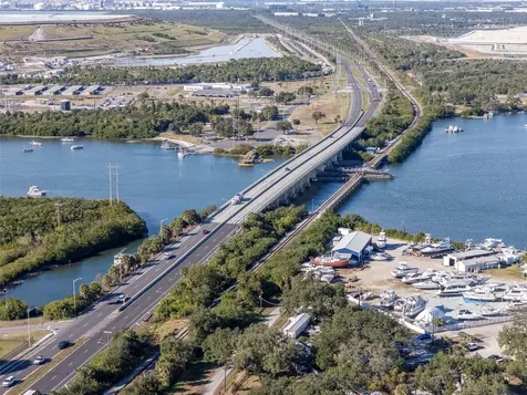 10007 S 41 Highway Gibsonton FL 33534