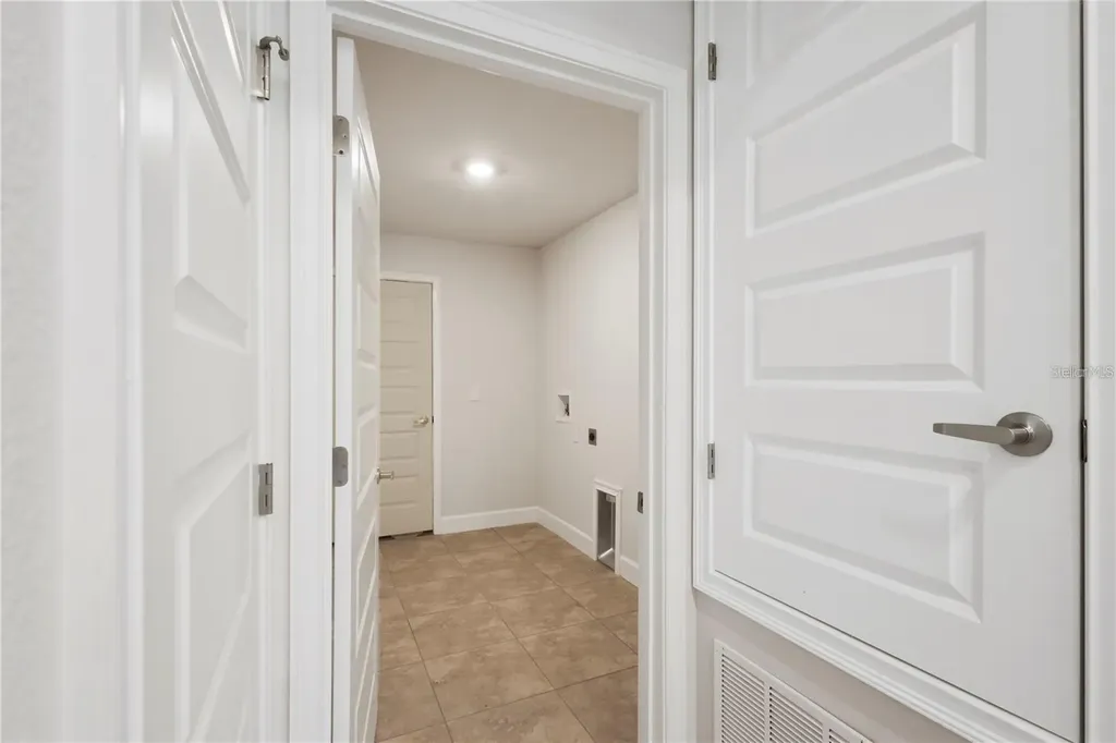 525 SW Bellflower Drive Lake City FL 32024
