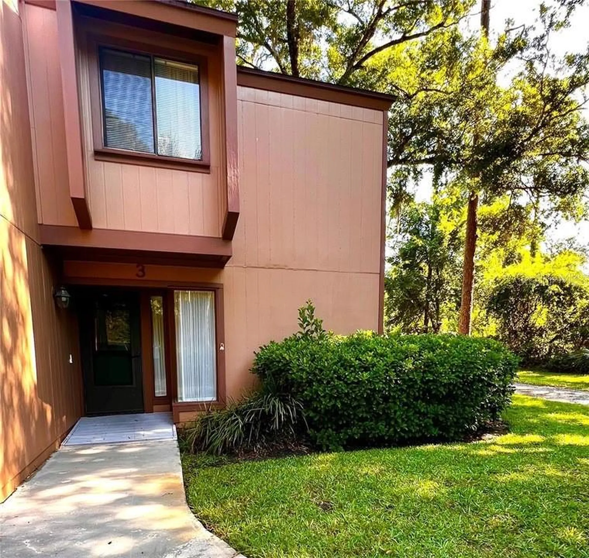 3 Fairways Circle Palm Coast FL 32137