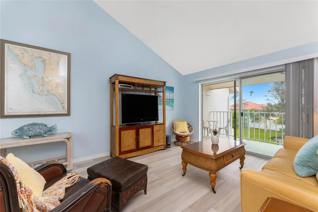 5031 N Beach Road Englewood FL 34223