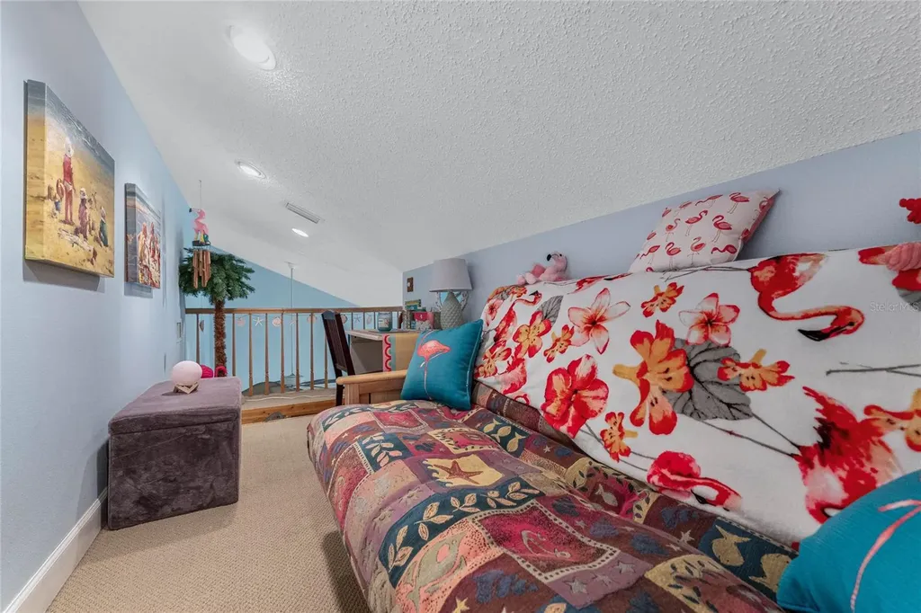 5031 N Beach Road Englewood FL 34223