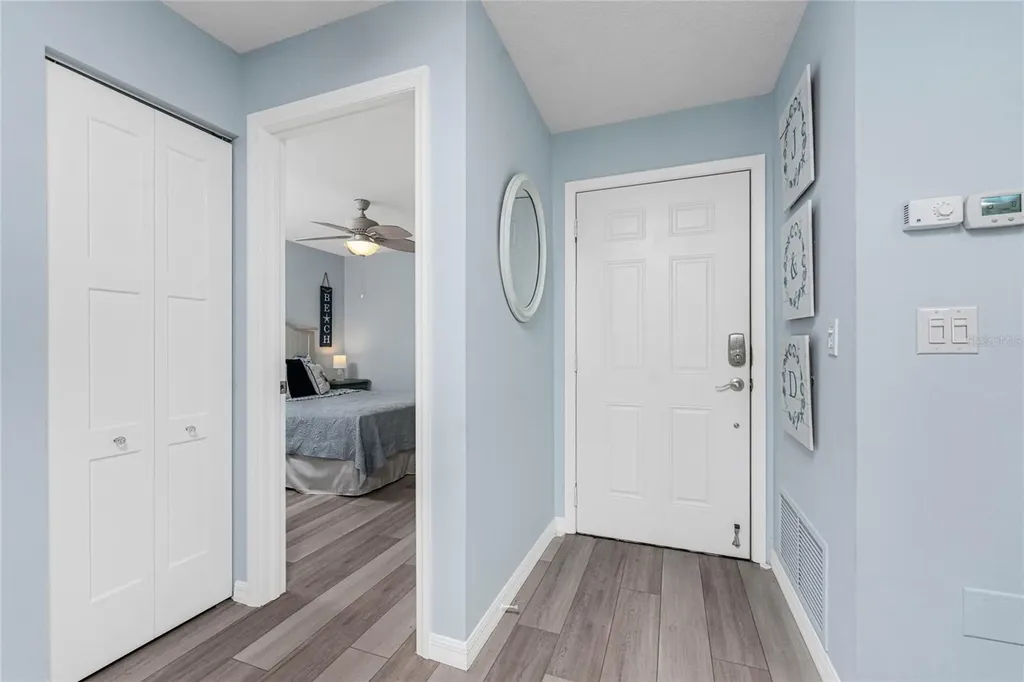 5031 N Beach Road Englewood FL 34223