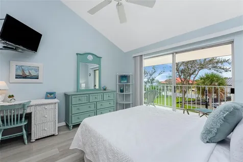 5031 N Beach Road Englewood FL 34223