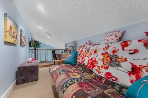 5031 N Beach Road Englewood FL 34223