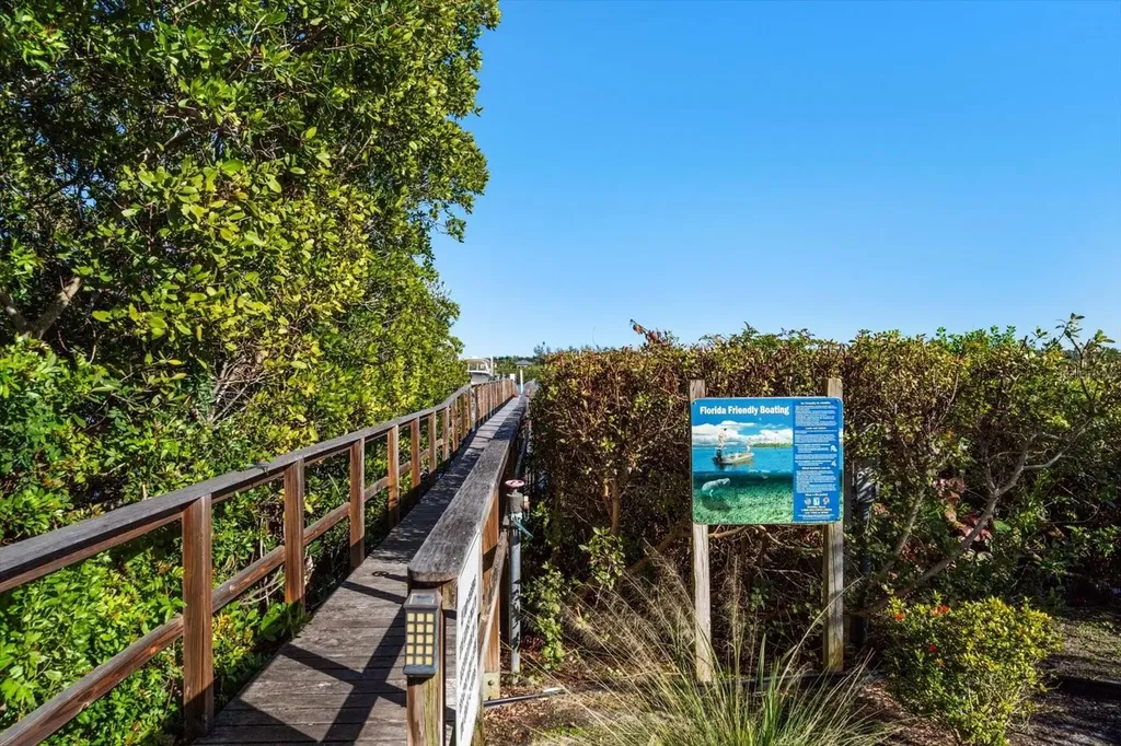 19519 Gulf Boulevard Indian Shores FL 33785