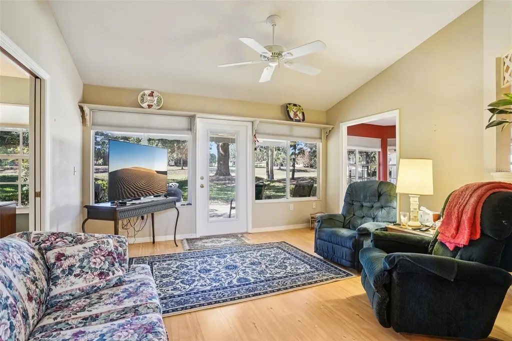 305 Juniper Way Tavares FL 32778
