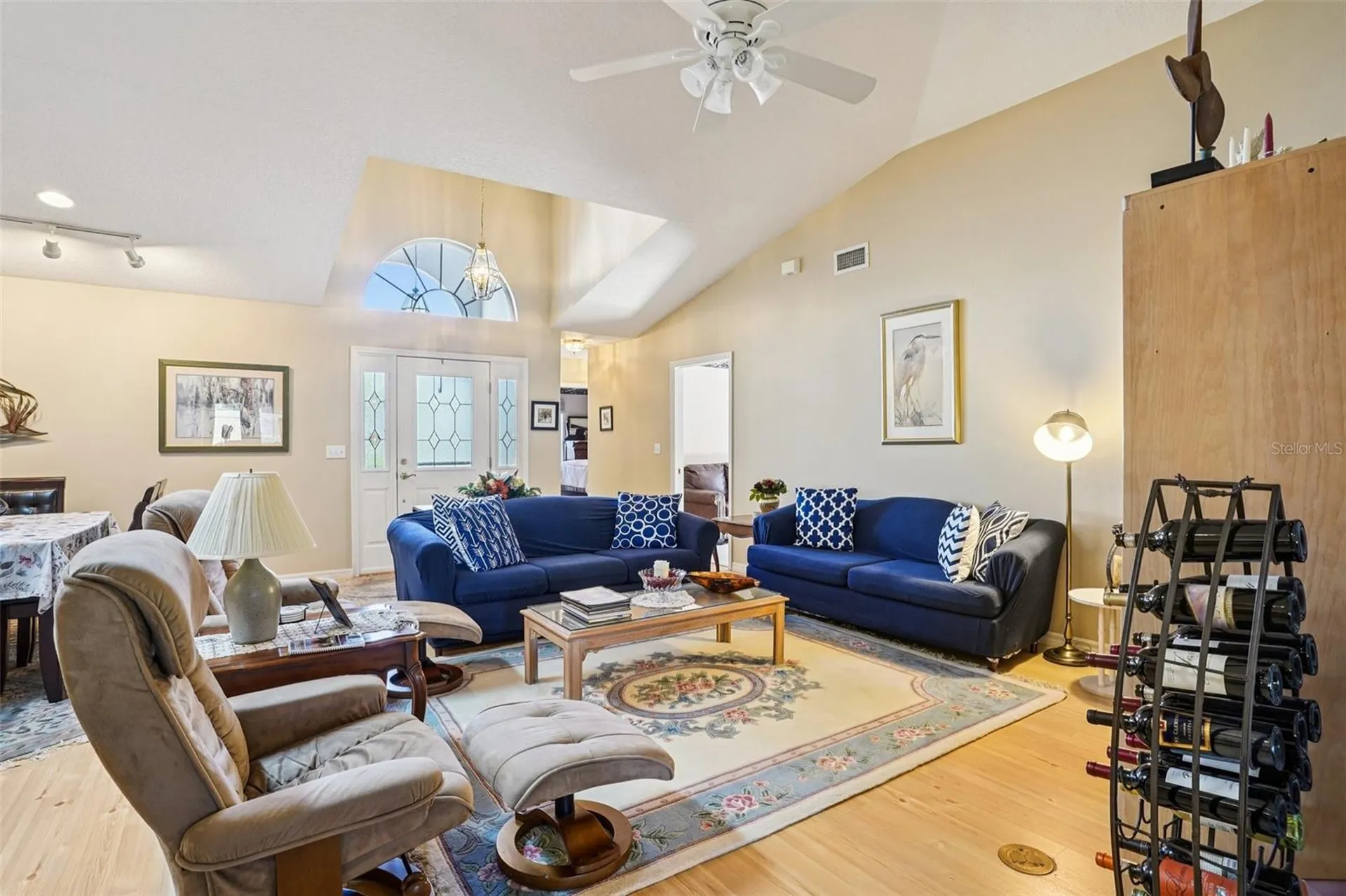 305 Juniper Way Tavares FL 32778