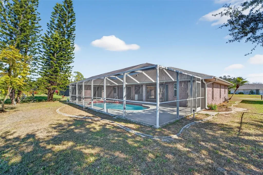 4541 Blueridge Street North Port FL 34287
