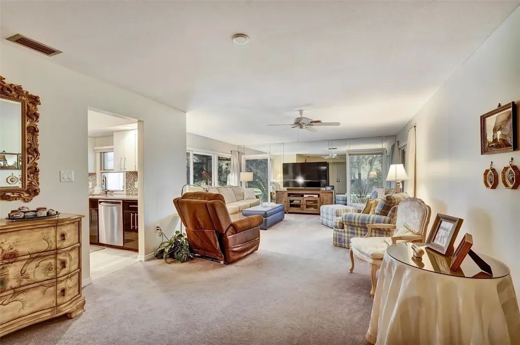 6120 Wilshire Circle Sarasota FL 34238