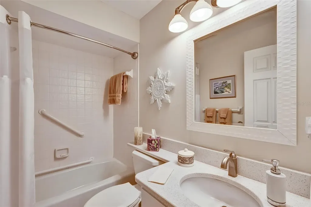 6120 Wilshire Circle Sarasota FL 34238