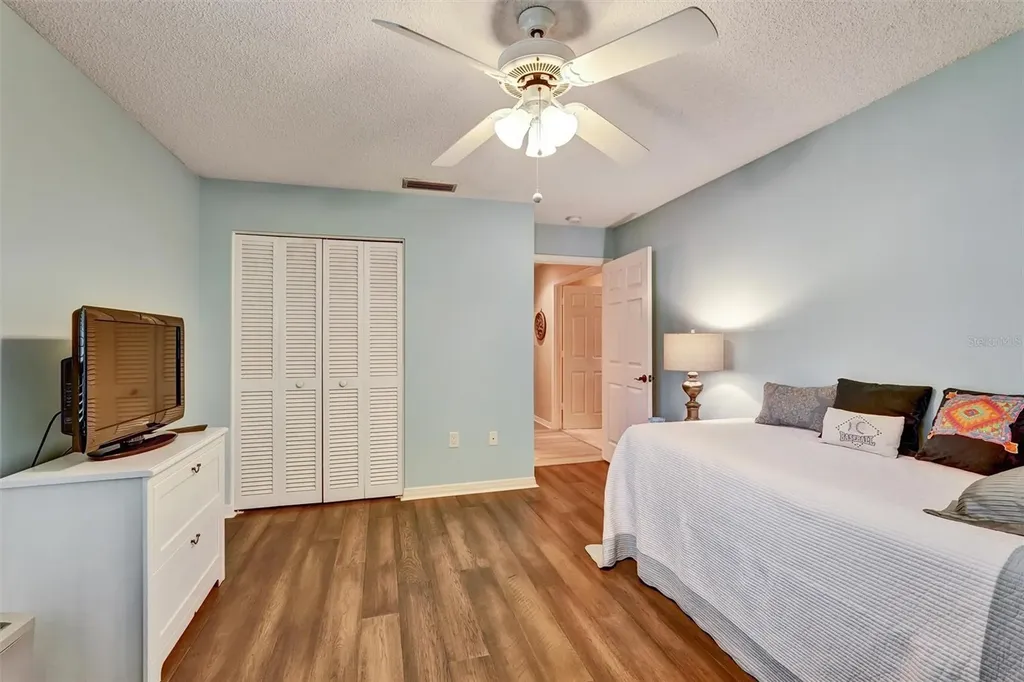 6120 Wilshire Circle Sarasota FL 34238