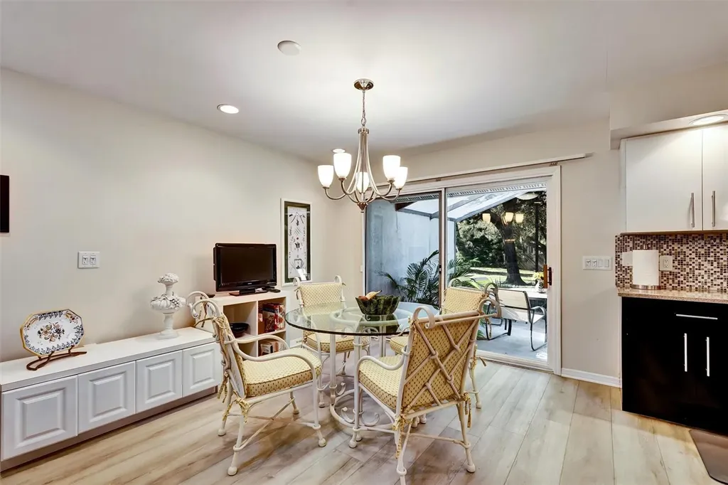 6120 Wilshire Circle Sarasota FL 34238