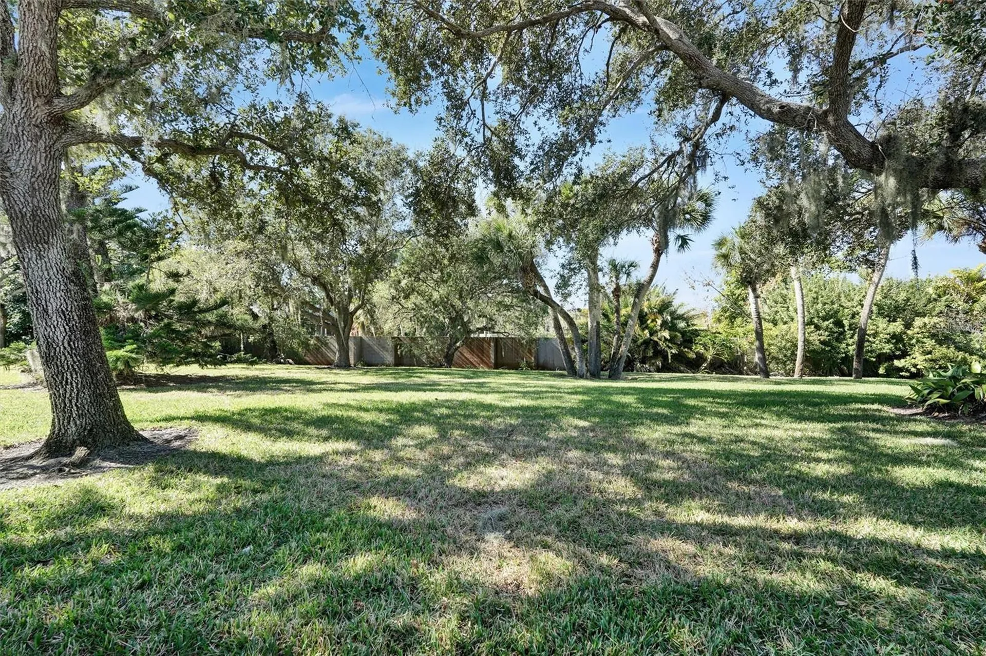 6120 Wilshire Circle Sarasota FL 34238