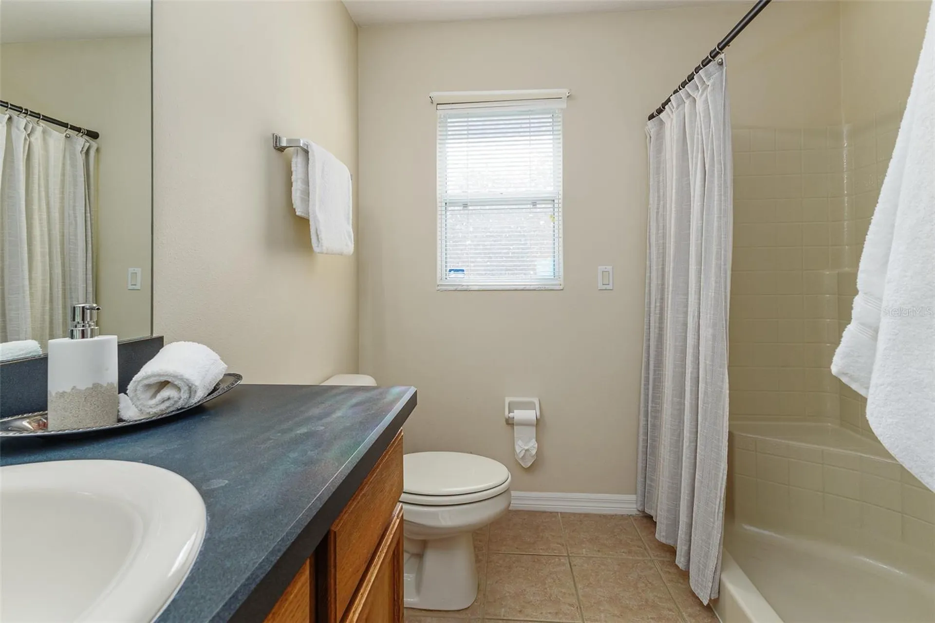 348 Robin Road Davenport FL 33896