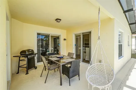 348 Robin Road Davenport FL 33896