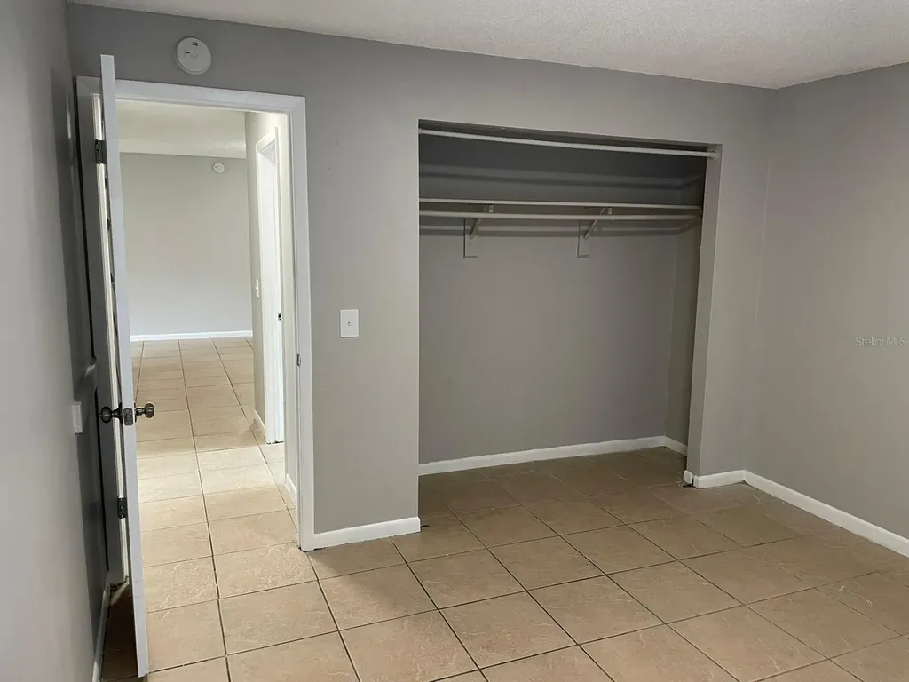 2493 Chestnut Woods Drive Lakeland FL 33815