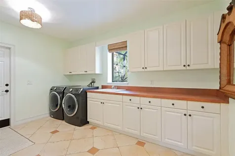 799 Oak Shadows Road Celebration FL 34747