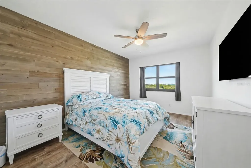5408 Eagles Point Circle Sarasota FL 34231