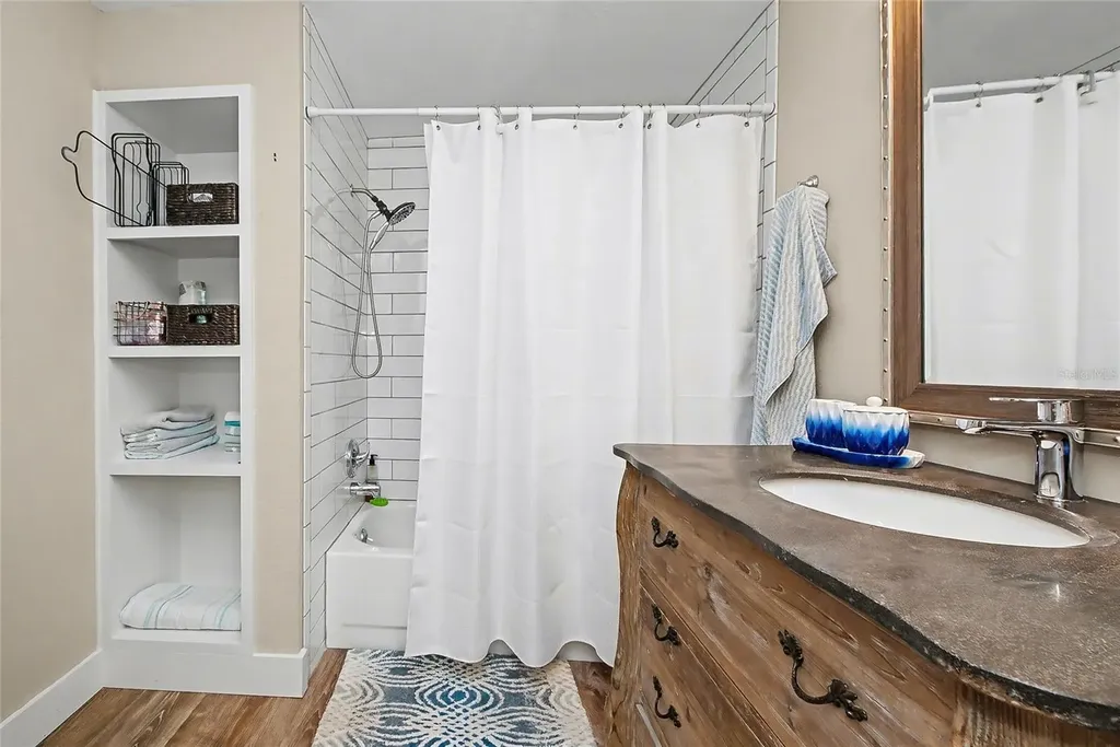 5408 Eagles Point Circle Sarasota FL 34231