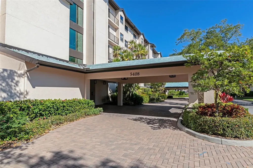 5408 Eagles Point Circle Sarasota FL 34231