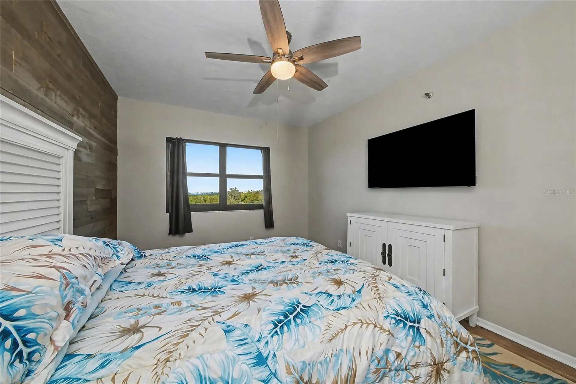 5408 Eagles Point Circle Sarasota FL 34231