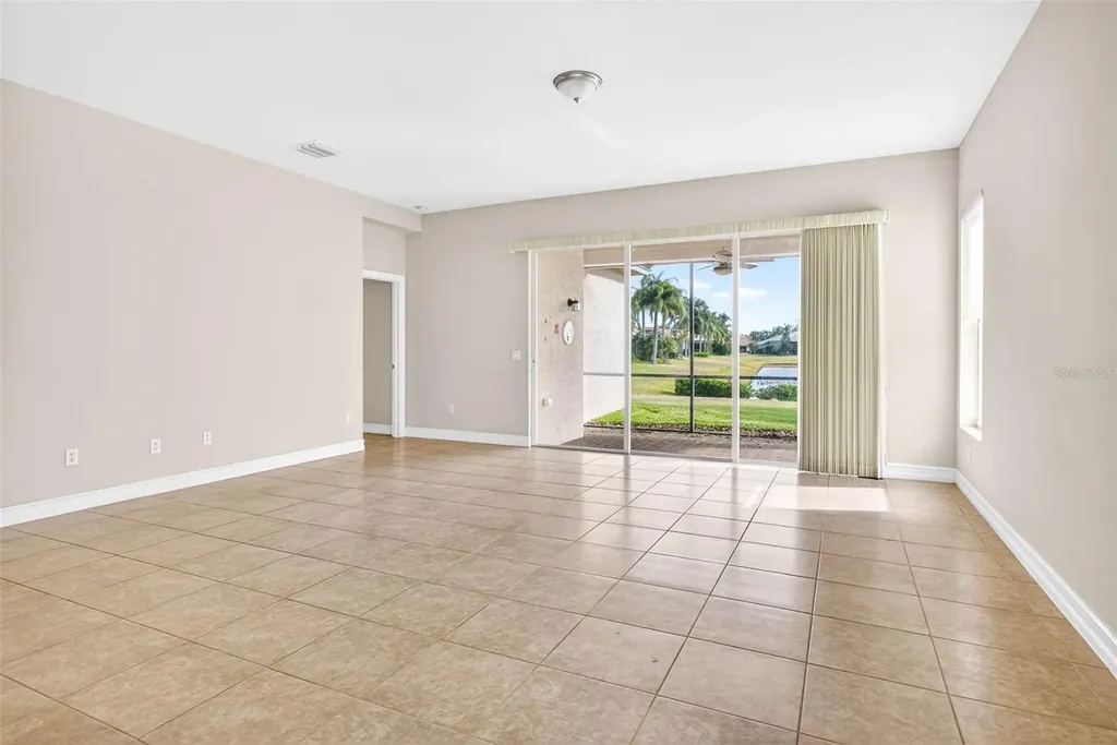 15709 Crystal Waters Drive Wimauma FL 33598