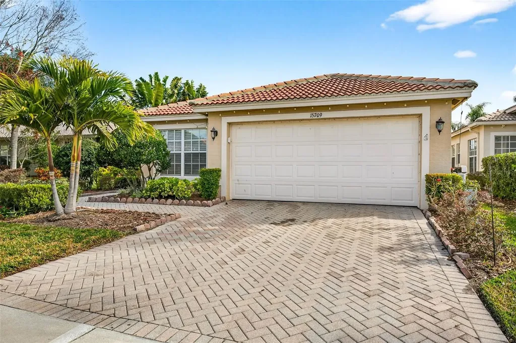 15709 Crystal Waters Drive Wimauma FL 33598
