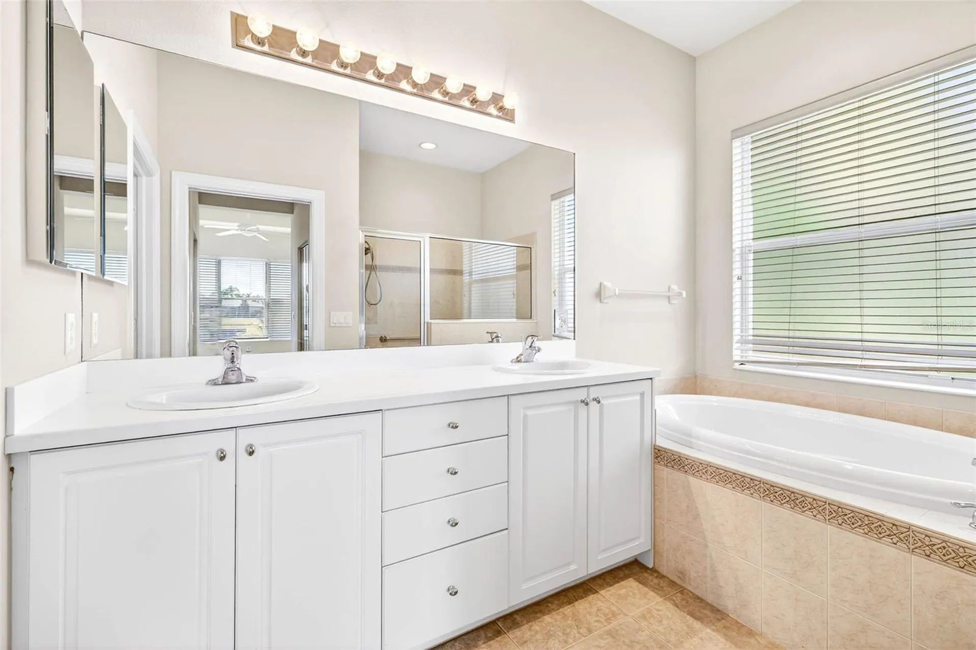 15709 Crystal Waters Drive Wimauma FL 33598