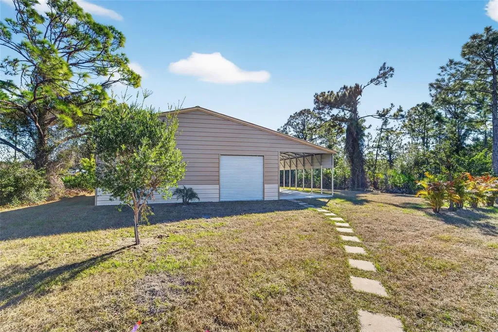 7888 Evinrude Avenue North Port FL 34291