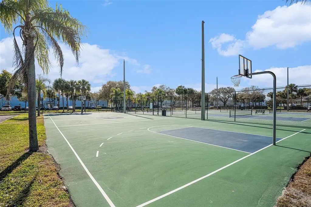 5176 Salmon Drive SE St Petersburg FL 33705