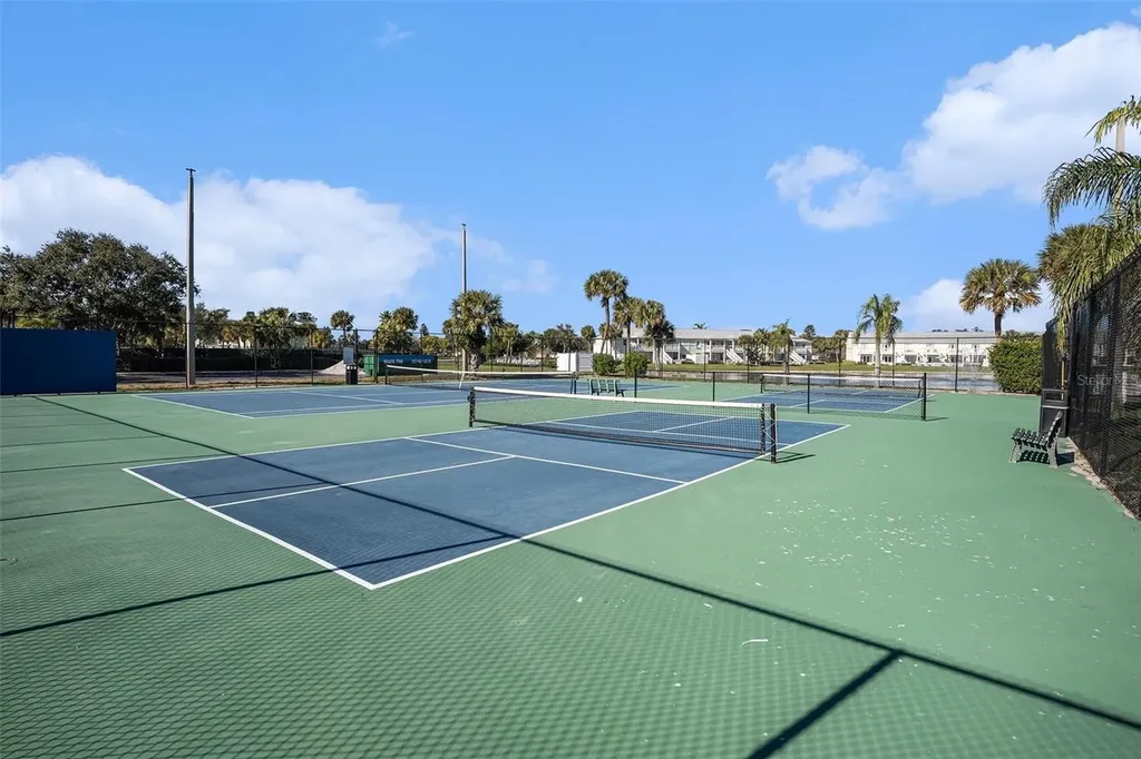 5176 Salmon Drive SE St Petersburg FL 33705