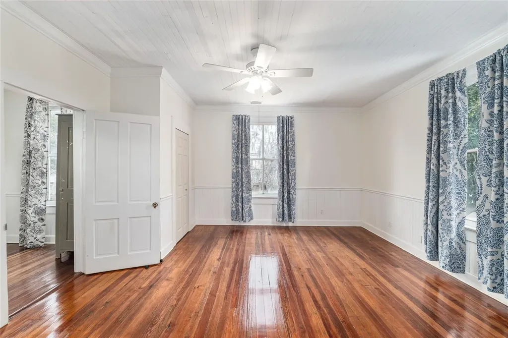 160 SE Saint Johns Street Lake City FL 32025