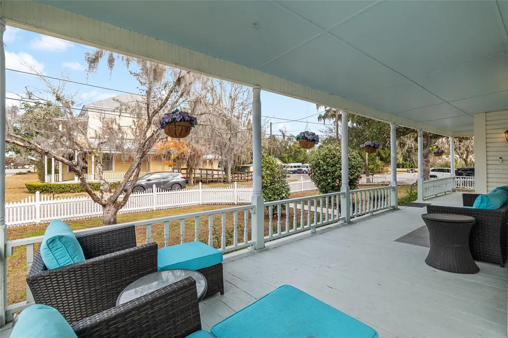 160 SE Saint Johns Street Lake City FL 32025
