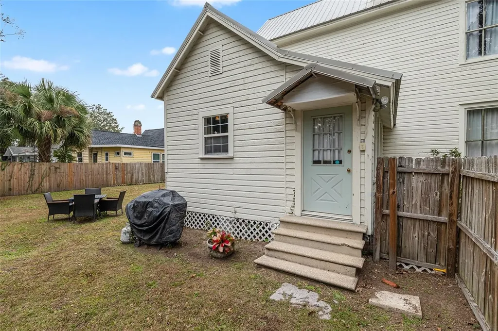160 SE Saint Johns Street Lake City FL 32025