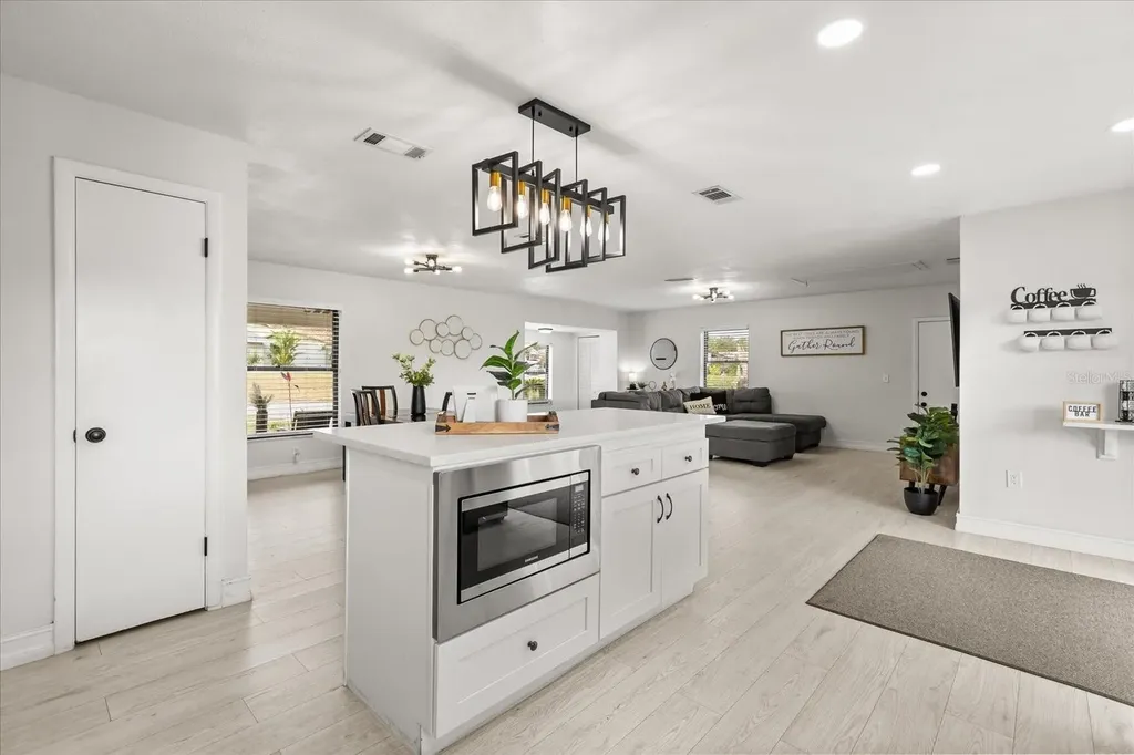 5127 Glasgow Avenue Orlando FL 32819