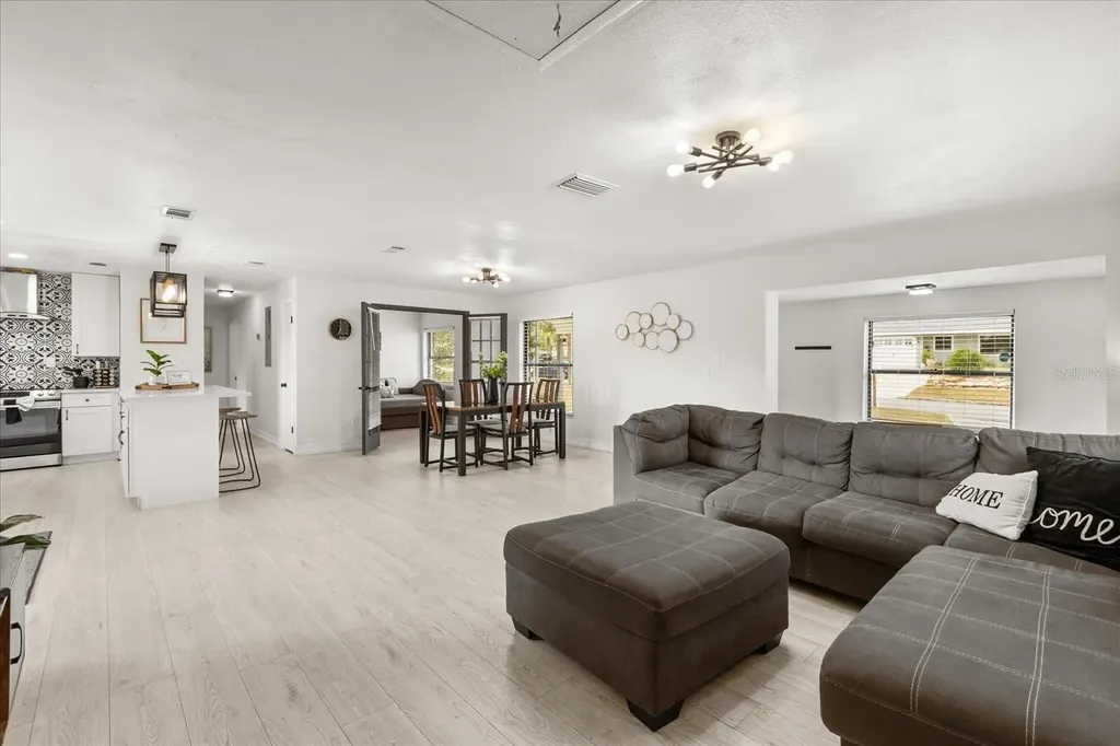 5127 Glasgow Avenue Orlando FL 32819