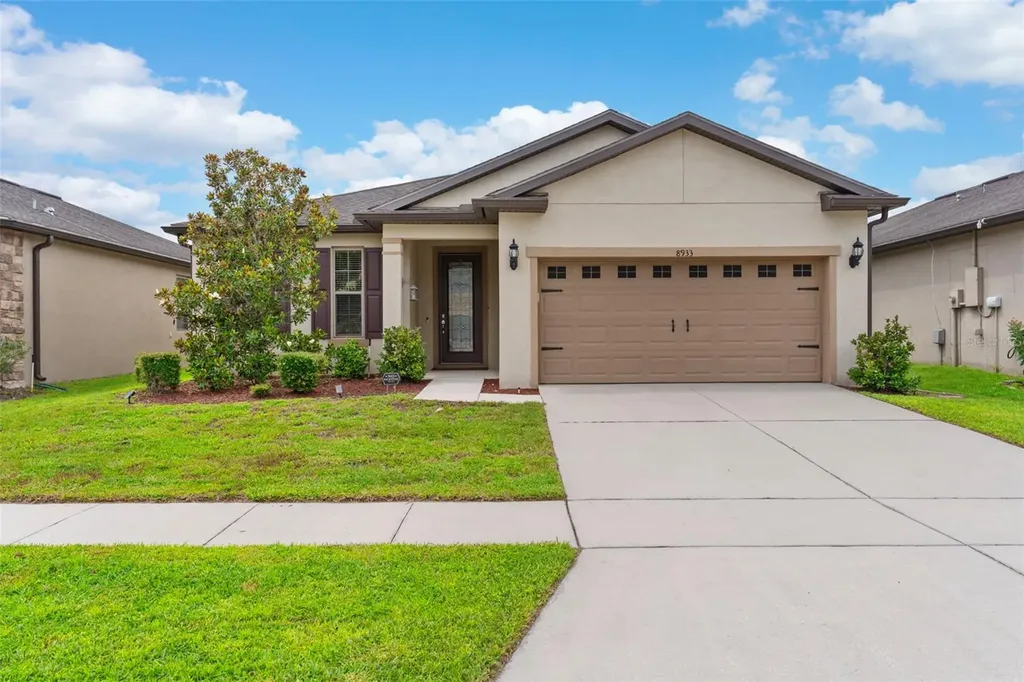 8933 Hinsdale Heights Drive Polk City FL 33868