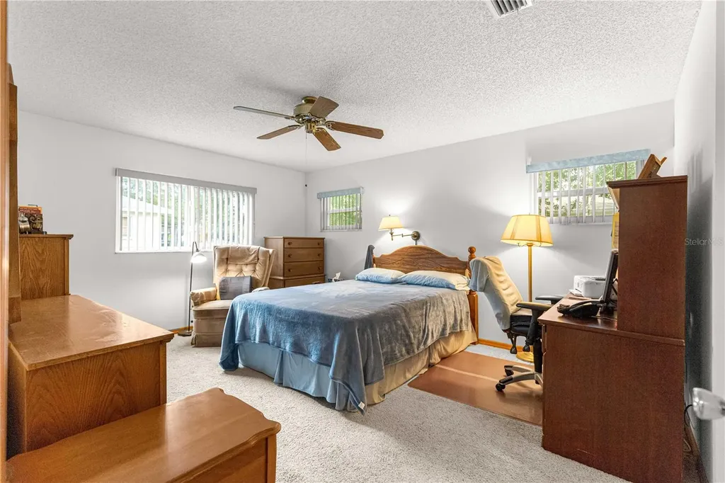 9651 SW 85th Terrace Ocala FL 34481