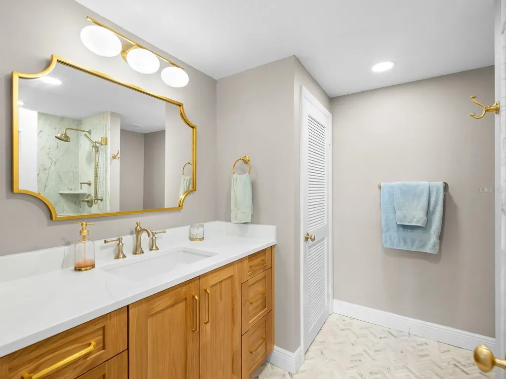 4 Belleview Boulevard Belleair FL 33756