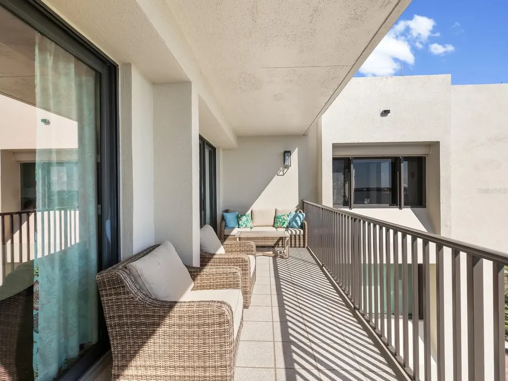 4 Belleview Boulevard Belleair FL 33756