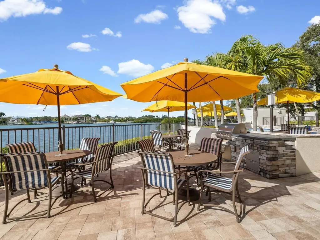 4 Belleview Boulevard Belleair FL 33756