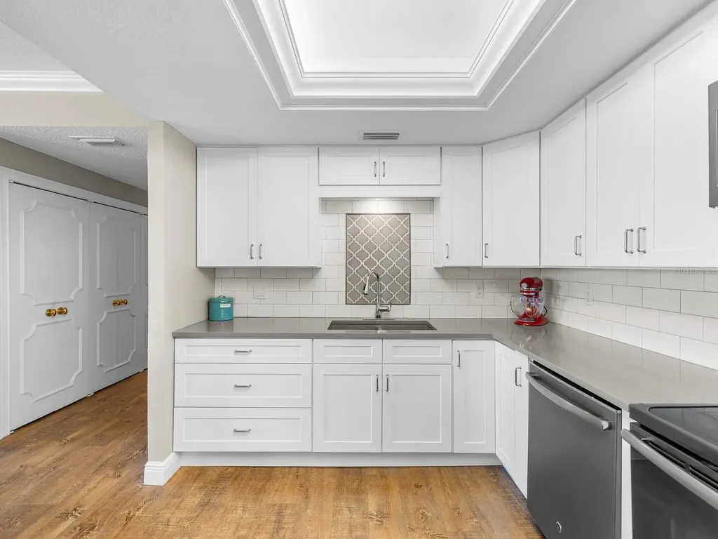 4 Belleview Boulevard Belleair FL 33756