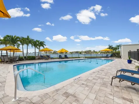 4 Belleview Boulevard Belleair FL 33756