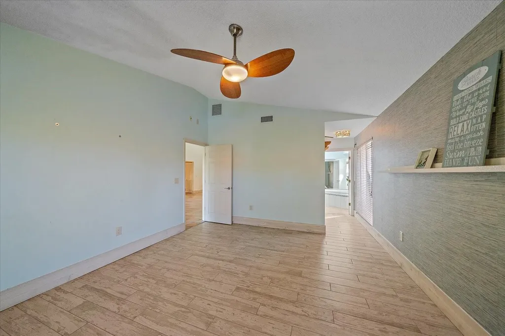 3191 Lake Park Lane Sarasota FL 34231