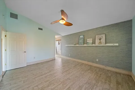 3191 Lake Park Lane Sarasota FL 34231