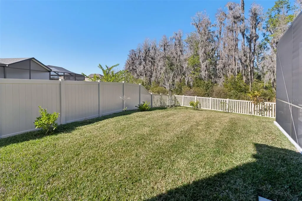 19328 Eagle Creek Lane Tampa FL 33647