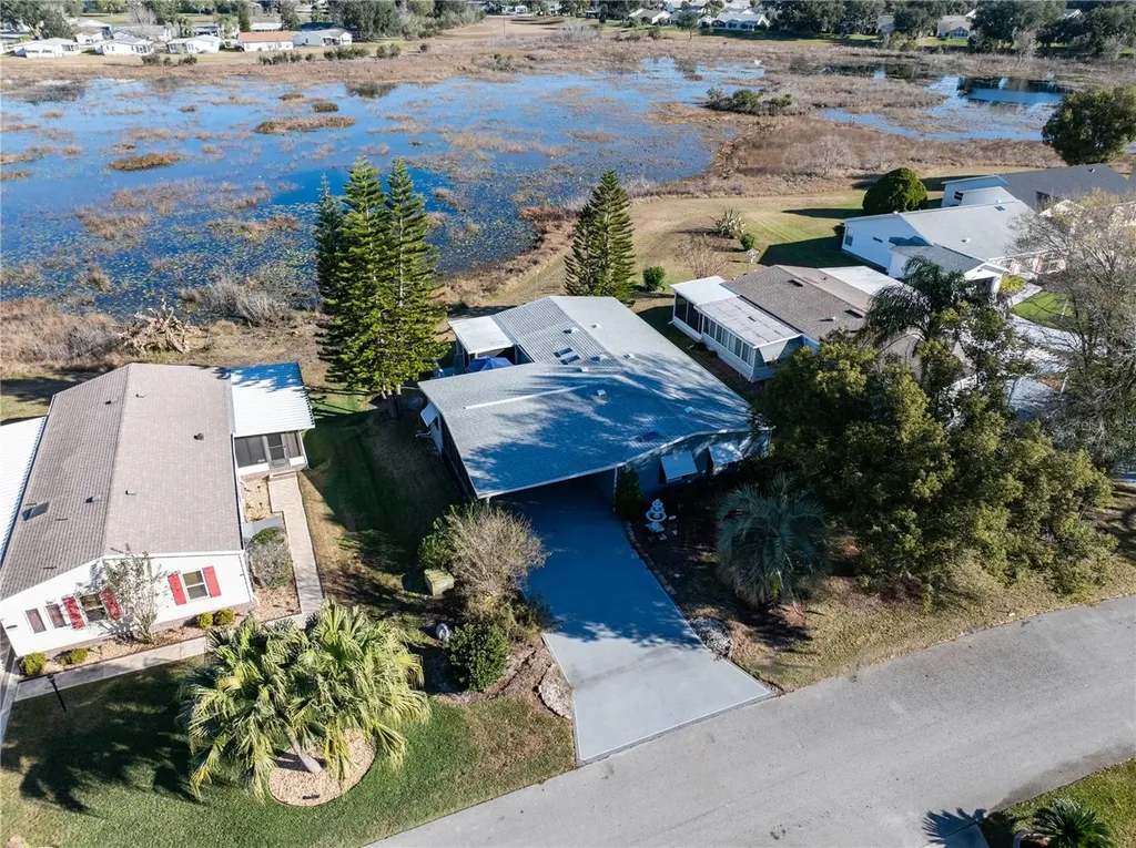 24805 Pine Hill Leesburg FL 34748