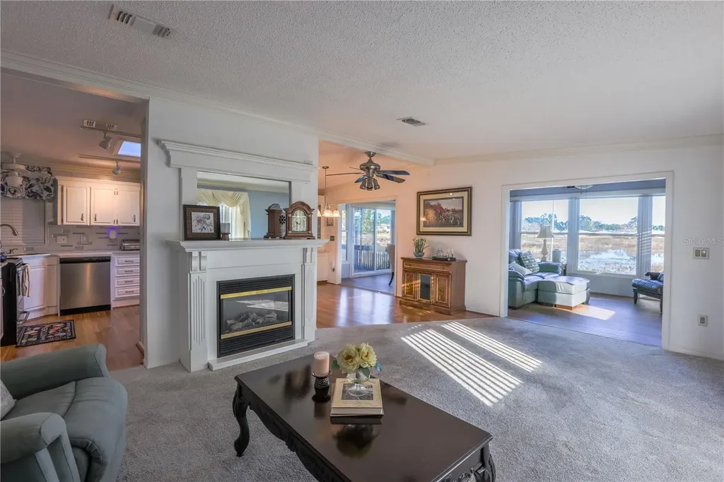 24805 Pine Hill Leesburg FL 34748